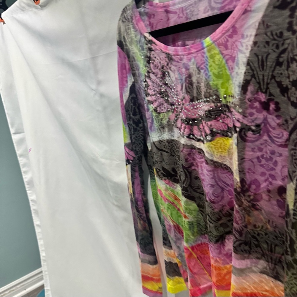 Abstract Mesh Long Sleeve Top - Picture 8 of 12
